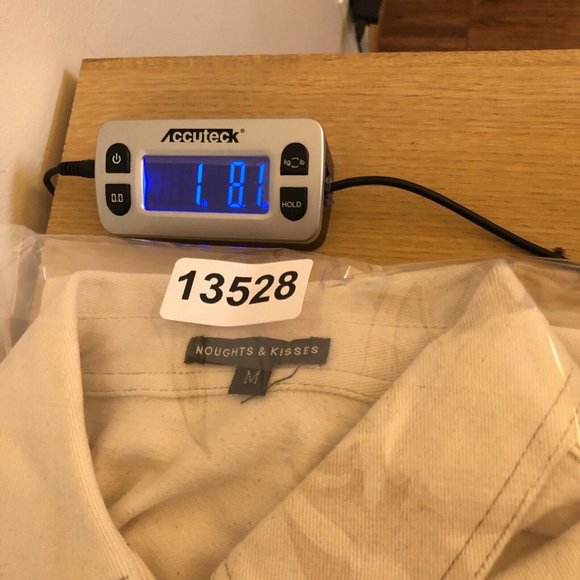 Elegant Cream Long Sleeve Dress - Picture 11 of 11